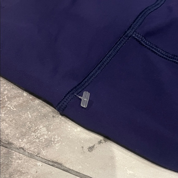 lululemon athletica Deep Blue Leggings - Picture 3 of 7